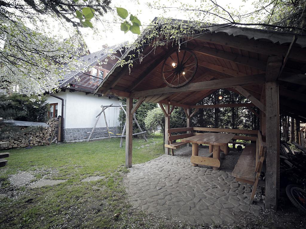 Pod Strzecha Apartman Białka Tatrzańska Kültér fotó